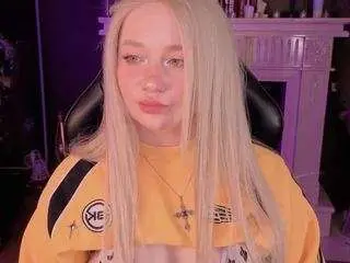 Camsoda Free Porn Cam of carolinawinter