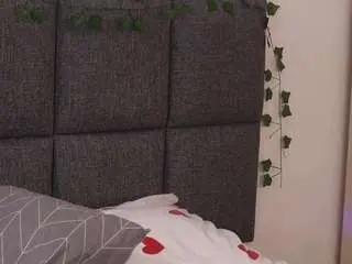 Camsoda Adult Webcams of killy-merrot