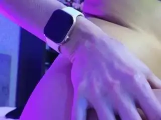 Camsoda Free Porn Cam of kiramegan