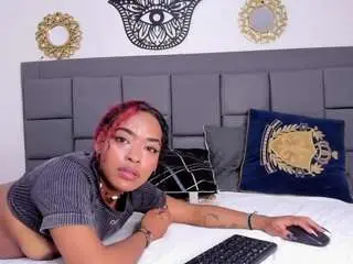 Camsoda Free Live Porn of macarena-williamss