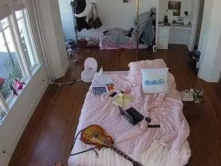 Camsoda Adult Webcams of voyeurcam-celticiron-01