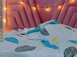 Camsoda Best live sex cam show of hornybarelylegalgirl