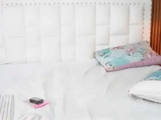 Camsoda Live Porn of hornybarelylegalgirl