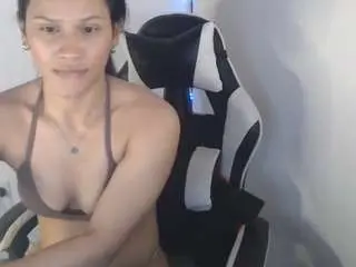 Camsoda Sex Chat of lina-maria-01