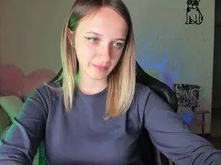 Camsoda Nude Webcam of rousereedd