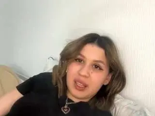 Camsoda Free Live Porn of johniebottoms