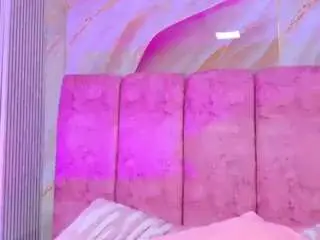 Camsoda Live Porn of emmacurvy