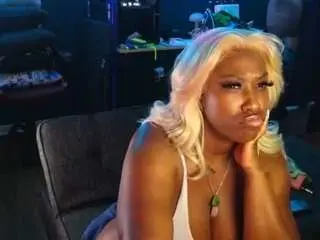 Camsoda Adult Webcams of msbutterworths