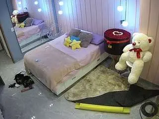 Camsoda Sex Cam of voyeurcam-casa-salsa-bedroom-2