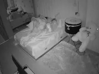 Camsoda Nude Webcam of voyeurcam-casa-salsa-bedroom-2