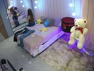 Camsoda Adult Video Chat of voyeurcam-casa-salsa-bedroom-2