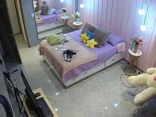 Camsoda Adult Webcams of voyeurcam-casa-salsa-bedroom-2