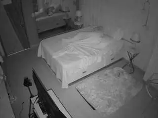 Camsoda Adult Webcams of voyeurcam-casa-salsa-bedroom-2