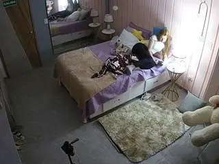 Camsoda Live Sex of voyeurcam-casa-salsa-bedroom-2