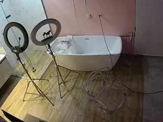 Camsoda Watch Live Sex Cams of voyeurcam-casa-salsa-bedroom-2