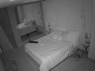 Camsoda Private Sex Chat of voyeurcam-casa-salsa-bedroom-2