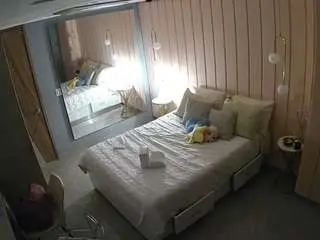 Camsoda Free Live Porn of voyeurcam-casa-salsa-bedroom-2