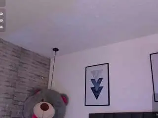 Camsoda Live Porn of tinnahottie
