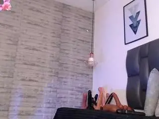 Camsoda Best live sex cam show of tinnahottie