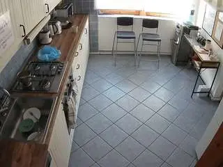 Camsoda Watch Live Sex Cams of voyeurcam-julmodels-kitchen-2