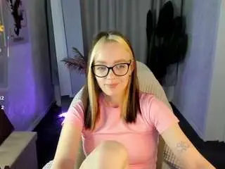 Camsoda Watch Live Sex Cams of rocket-bunnyy