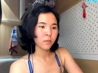 Camsoda Nude Webcam of genniewaltemeyer