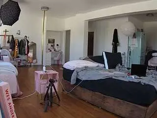 Camsoda Nude Webcam of voyeurcam-celticiron-02