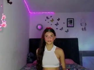 Camsoda Best Webcam of emmie-bunny