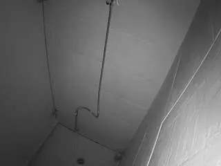 Camsoda Private Sex Chat of voyeurcam-jb-shower-1