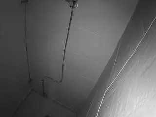 Camsoda Nude Webcam of voyeurcam-jb-shower-1