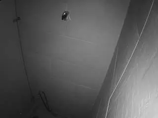 Camsoda Nude Webcam of voyeurcam-jb-shower-1
