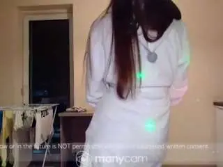 Camsoda Nude Webcam of malenadiamond