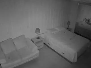 Camsoda Nude Webcam of voyeurcam-casa-salsa-bedroom-5