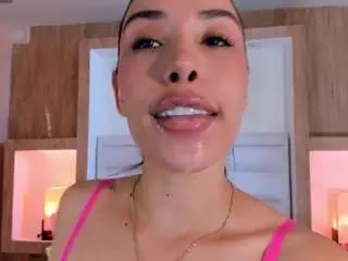 Camsoda Watch Live Sex Cams of veronica-garcia