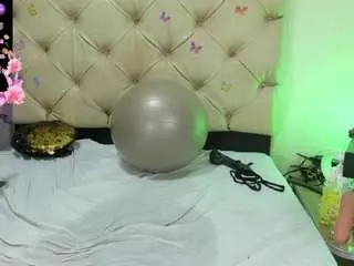 Camsoda Nude Webcam of violeetta-1