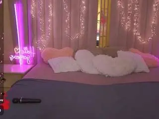 Camsoda Adult Webcam of carolinadia