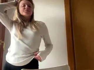 Camsoda Watch Live Sex Cams of faustinasymmonds