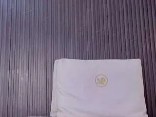 Camsoda Private Sex Chat of melanie-bonelli