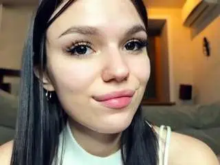 Camsoda Nude Webcam of elinoretarbet