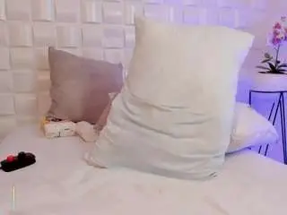 Camsoda Free Porn Cam of antonella-lovee