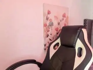 Camsoda Watch Live Sex Cams of alaia-cute