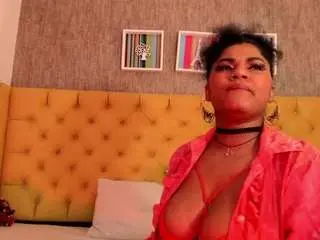 Camsoda Free Live Porn of larajonnesx