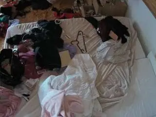 Camsoda Adult Video Chat of voyeurcam-julmodels-whitebed-3