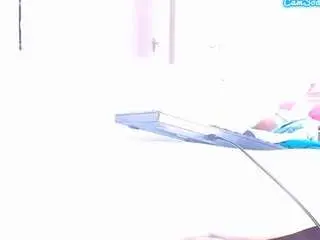 Camsoda Nude Webcam of lusciouslipst