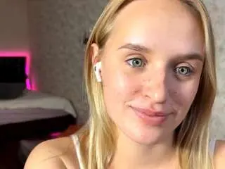 Camsoda Sex Chat of kieraleeming