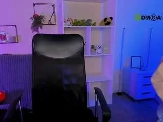 Camsoda Sex Chat of ellie-fire