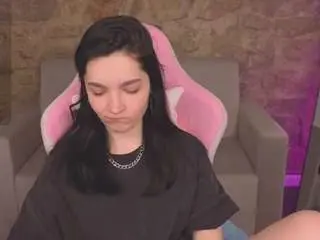 Camsoda Free Live Porn of lindasweetiest