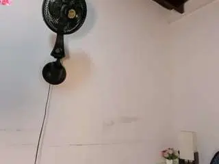 Camsoda Best Webcam of vahiolet-fuentes1