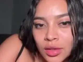 Camsoda Free Porn Cam of salommecruz