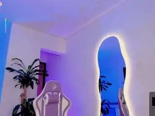 Camsoda Free Porn Cam of honey-flawless